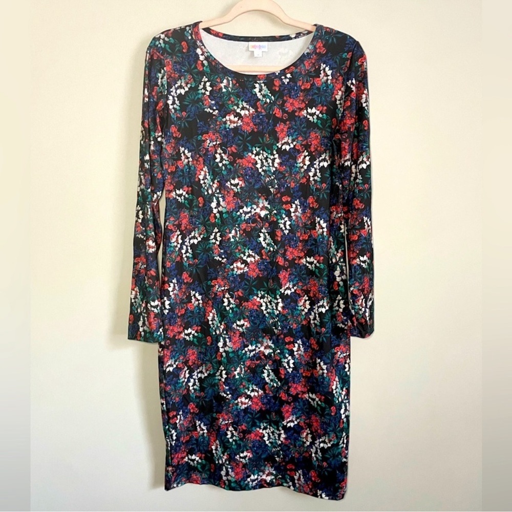 LuLaRoe Black and Pink Raglan Sleeve Sheath Dress